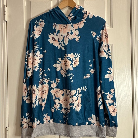 Angashion Tops - Floral Teal and Gray Women's Hoodie
